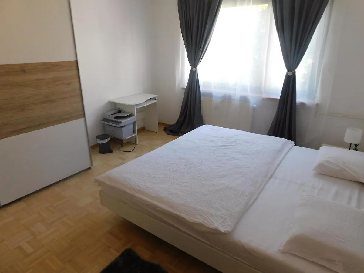 Heba Apartment Ljubljana 0*,  Slovenia